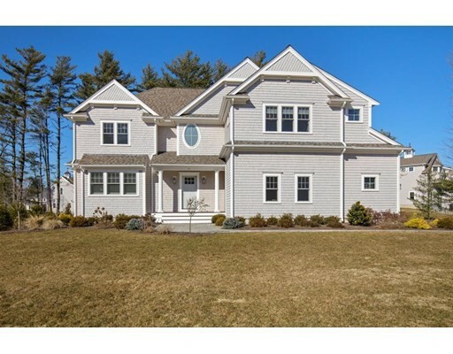Property Photo: 11 Horseshoe Ln MA 02050