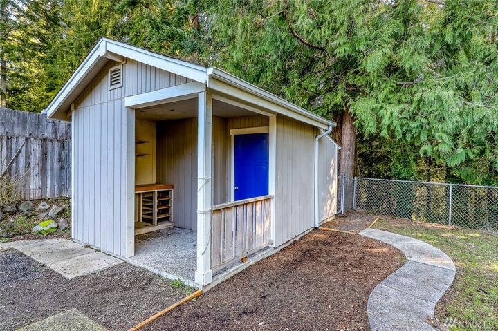 Property Photo:  1706 Bertha Ave NW  WA 98312 