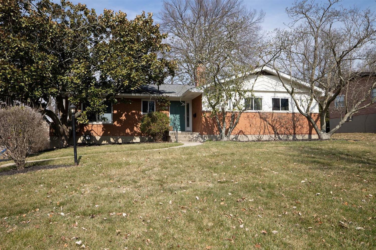 Property Photo:  2380 Larkfield Dr  OH 45237 