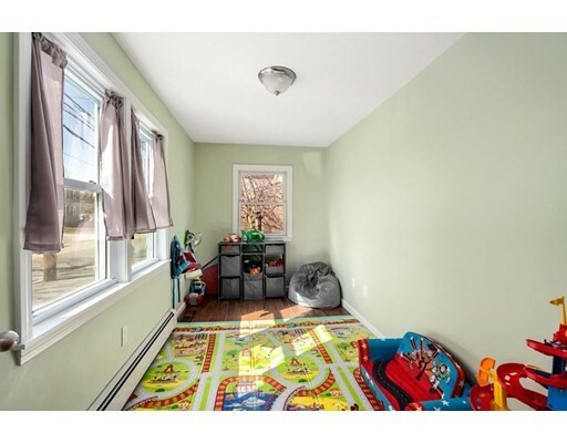 Property Photo: 211 Walnut St MA 01702