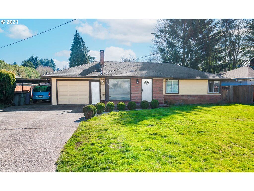 Property Photo: 3419 E 18th St WA 98661