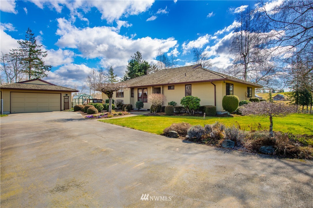 Property Photo: 7110 Valley View Road WA 98248