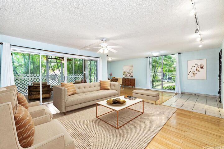 420F Haleloa Place 420F  Honolulu HI 96821 photo