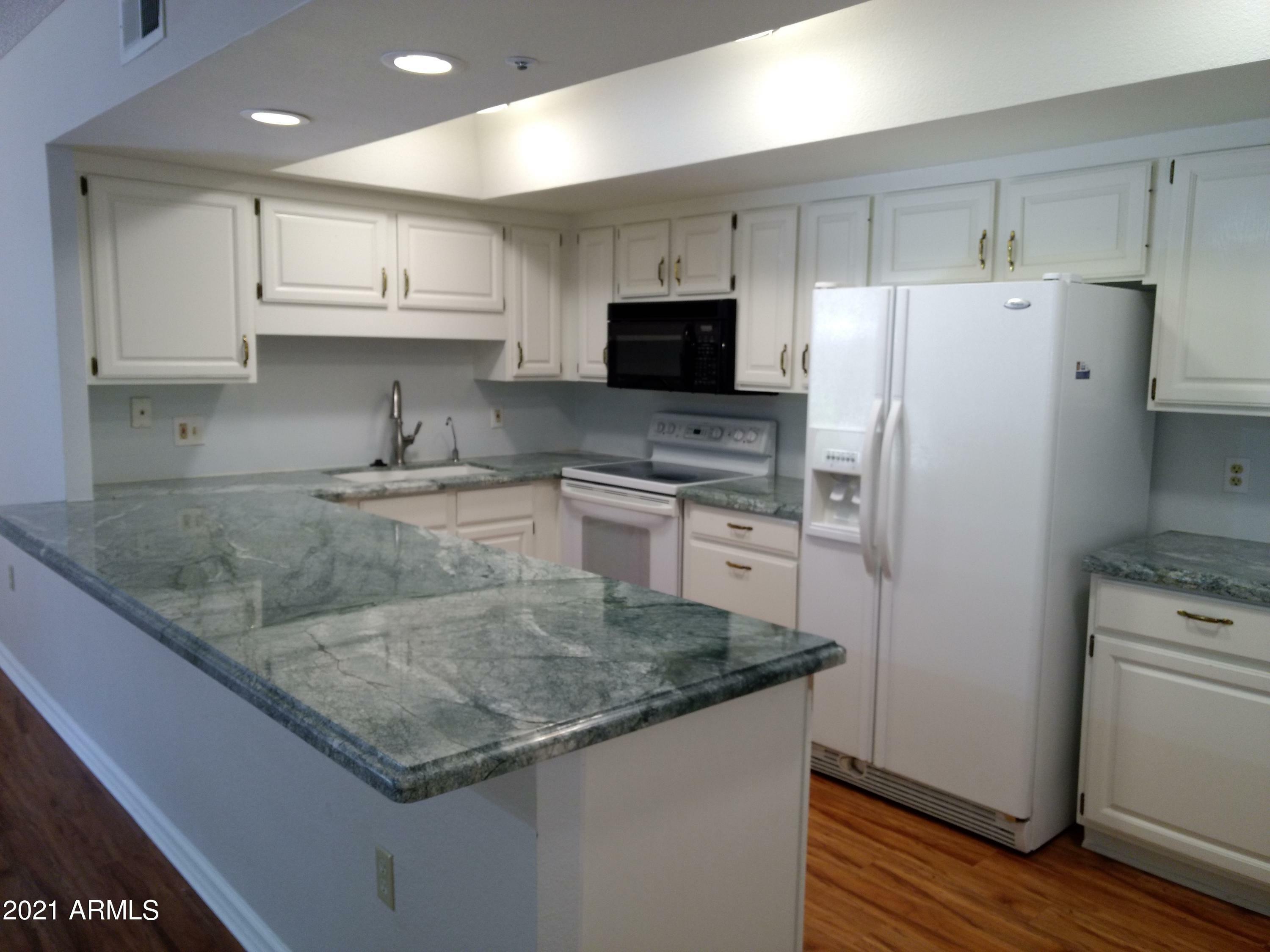 Property Photo: 10330 W Thunderbird Boulevard A101 AZ 85351