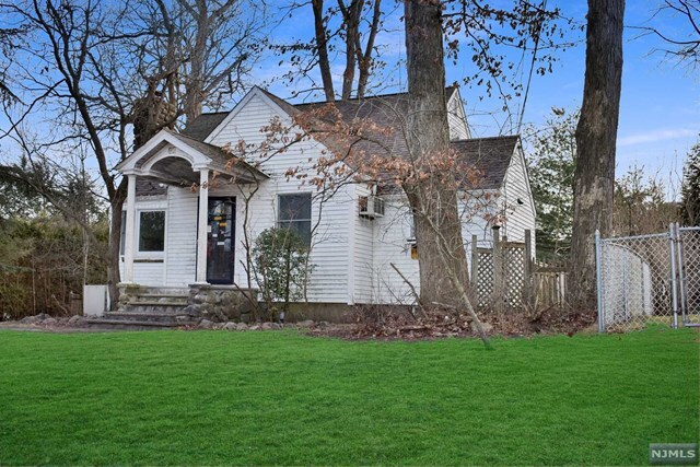Property Photo: 51 Lindbergh Parkway NJ 07463