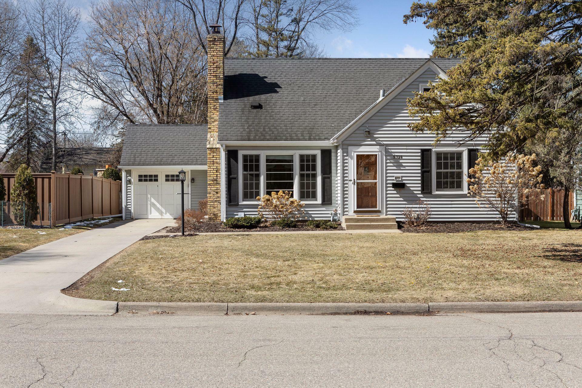 5728 Ewing Avenue S  Edina MN 55410 photo