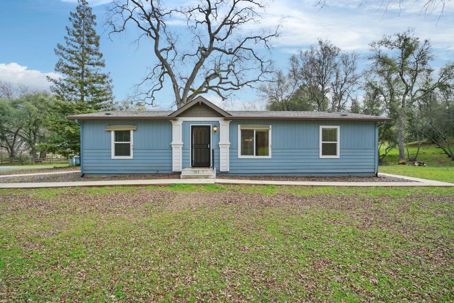 Property Photo:  2520 Pineoakyo Road  CA 95672 