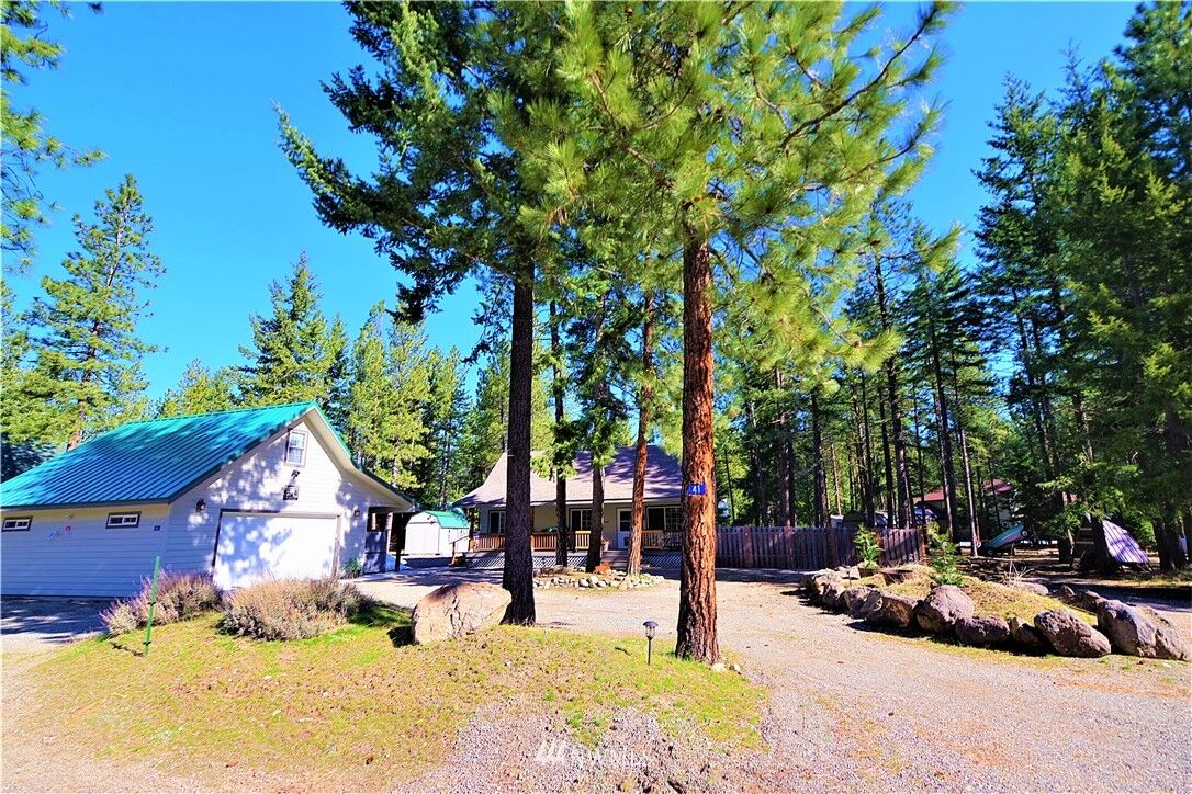 Property Photo:  41 White Pine Drive  WA 98940 