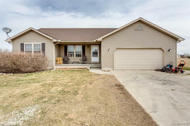 Property Photo: 6916 Wildcat Road MI 48032