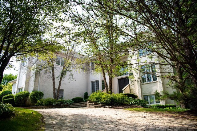 Property Photo:  9254 Falling Waters Drive E  IL 60527 