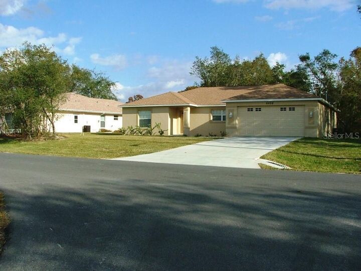 Property Photo:  6008 Parnell Avenue  FL 34608 