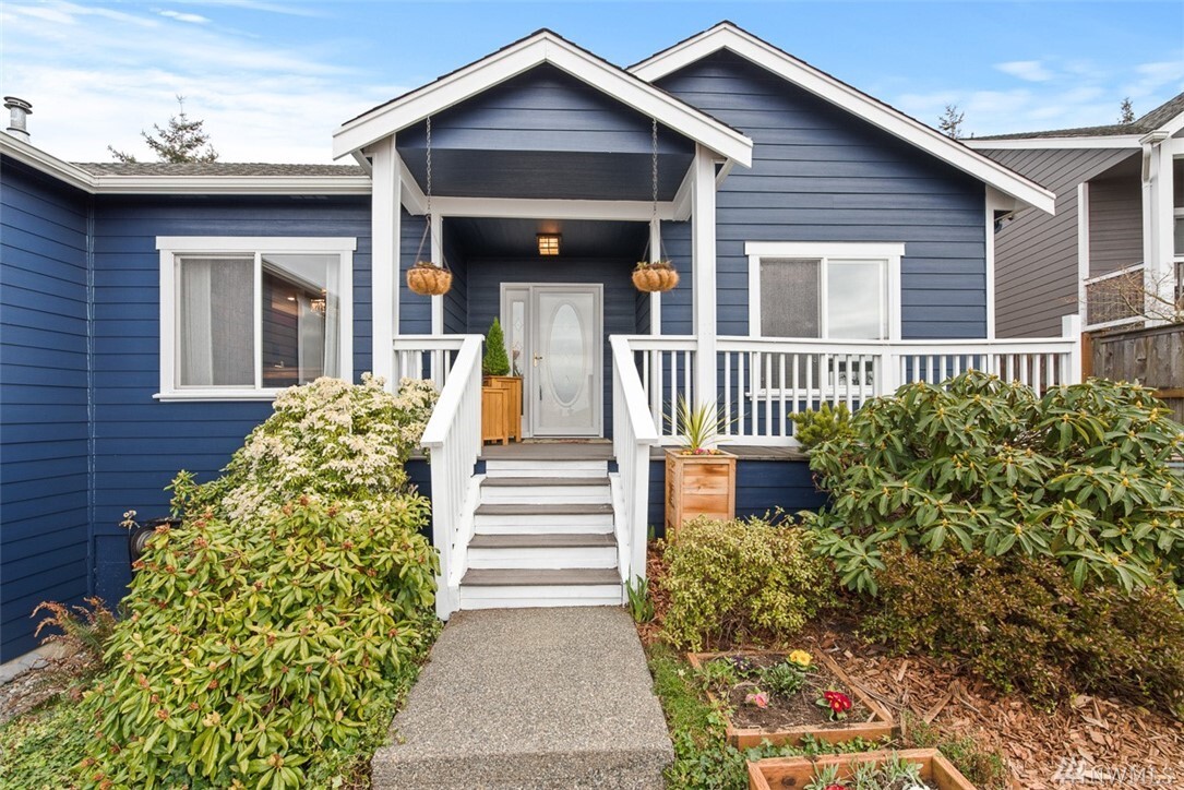 Property Photo: 3308 Cedarside Ct WA 98226