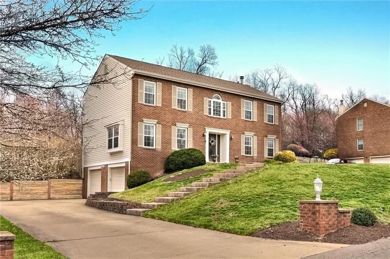 Property Photo:  210 Saint Leonards Lane  PA 16066 