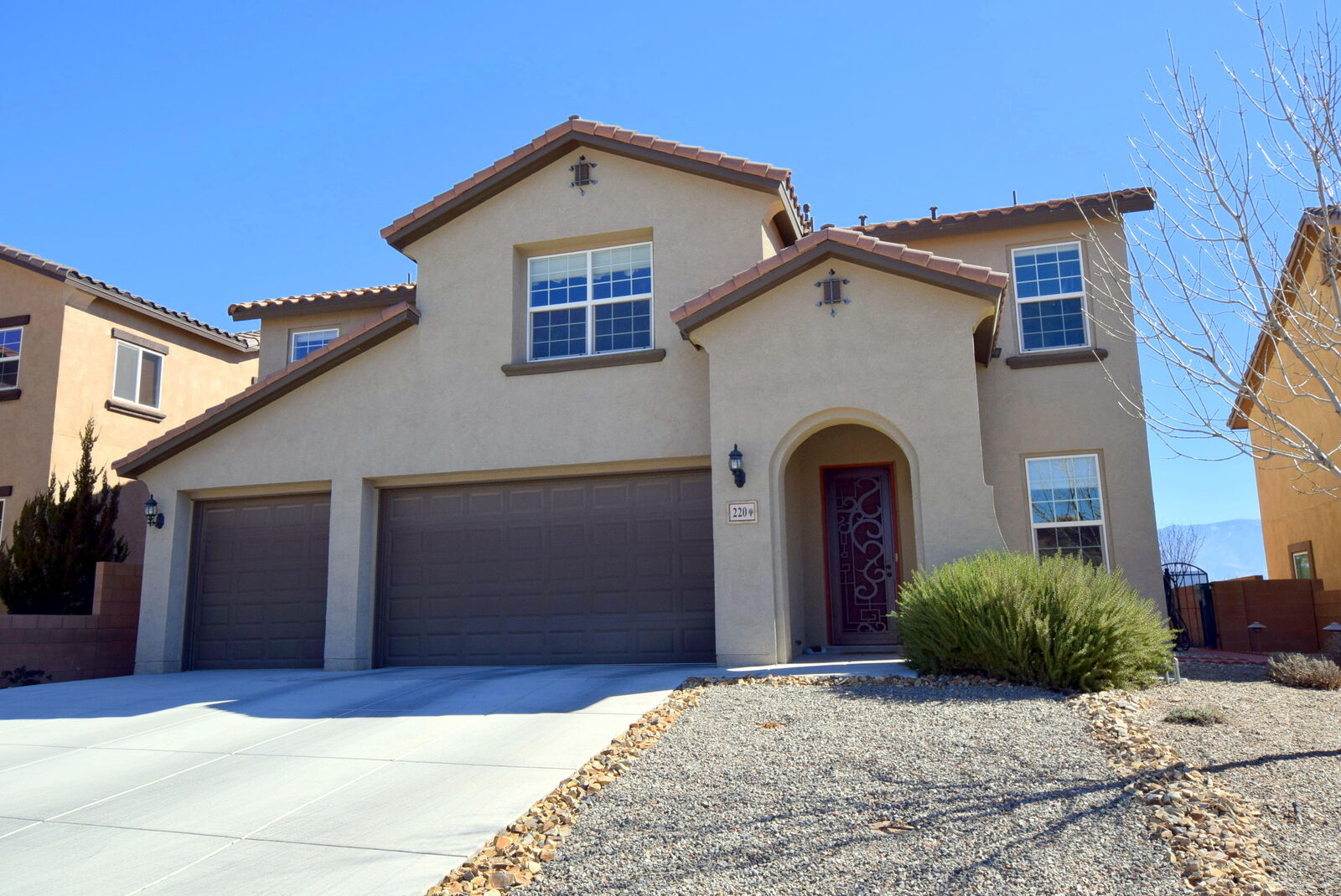 Property Photo: 220 Paseo Vista Loop NE NM 87124