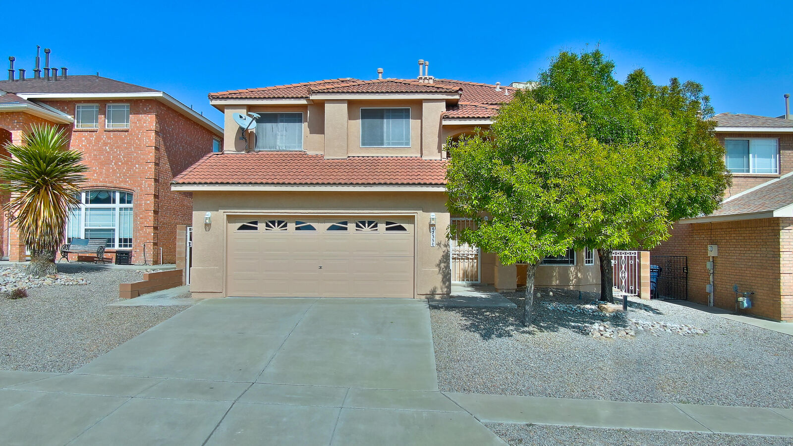 Property Photo:  4235 Ridingcircle Road NW  NM 87114 