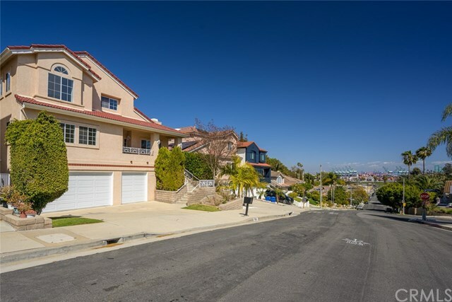 Property Photo:  1032 Miraflores  CA 90731 