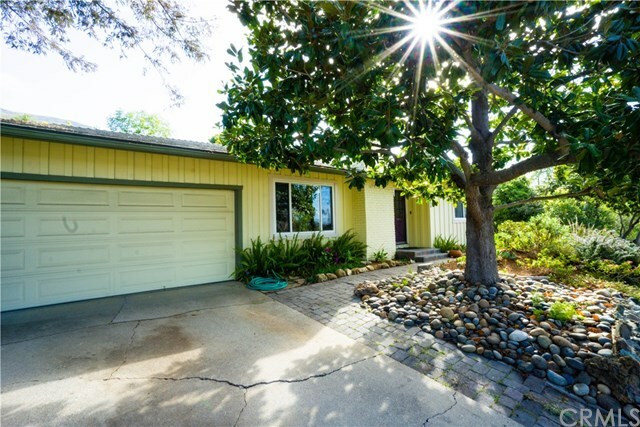 Property Photo:  3204 Flora Street  CA 93401 