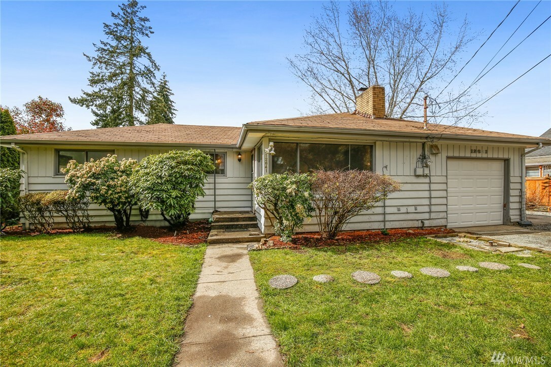 Property Photo: 12641 21st Ave S WA 98168