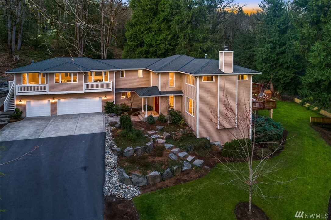 20908 SE 132nd St  Issaquah WA 98027 photo