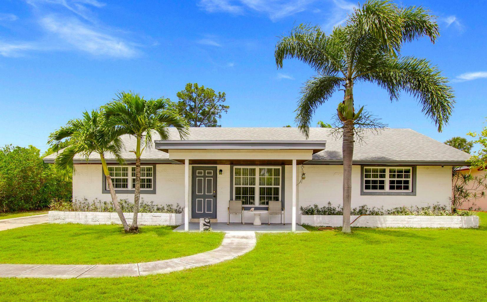 Property Photo:  4965 Club Road  FL 33415 