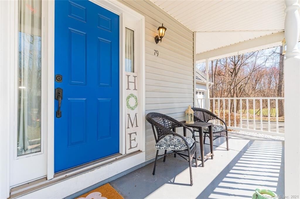 Property Photo:  79 Bishops Curve  CT 06037 