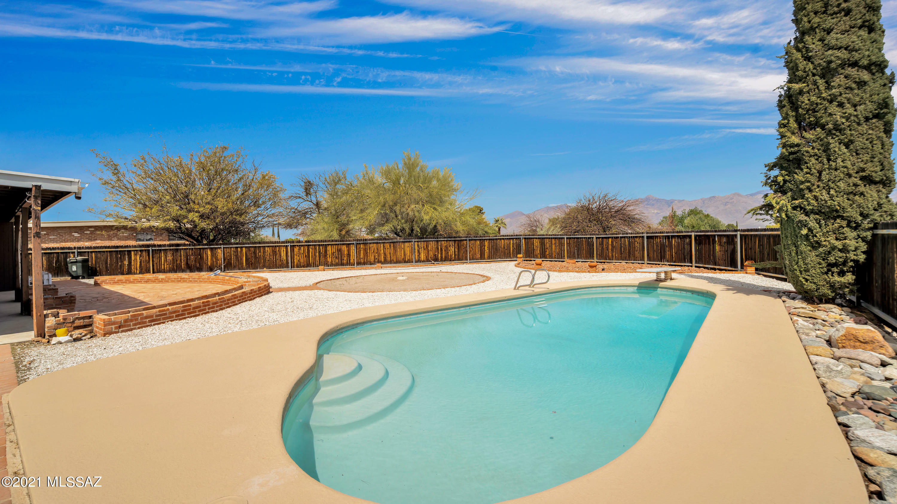 Property Photo: 8979 E Anna Place AZ 85710