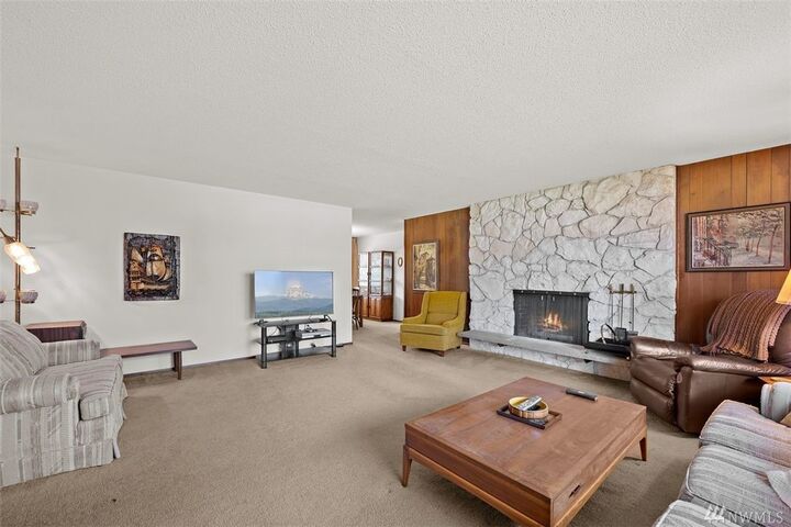 Property Photo: 7813 Emerald Dr SW WA 98498