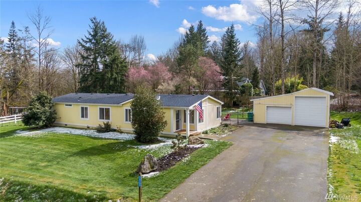 26509 NE 50th St  Redmond WA 98053 photo