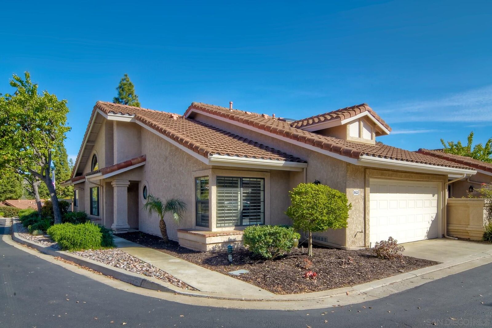 Property Photo:  15623 Via Marchena  CA 92128 