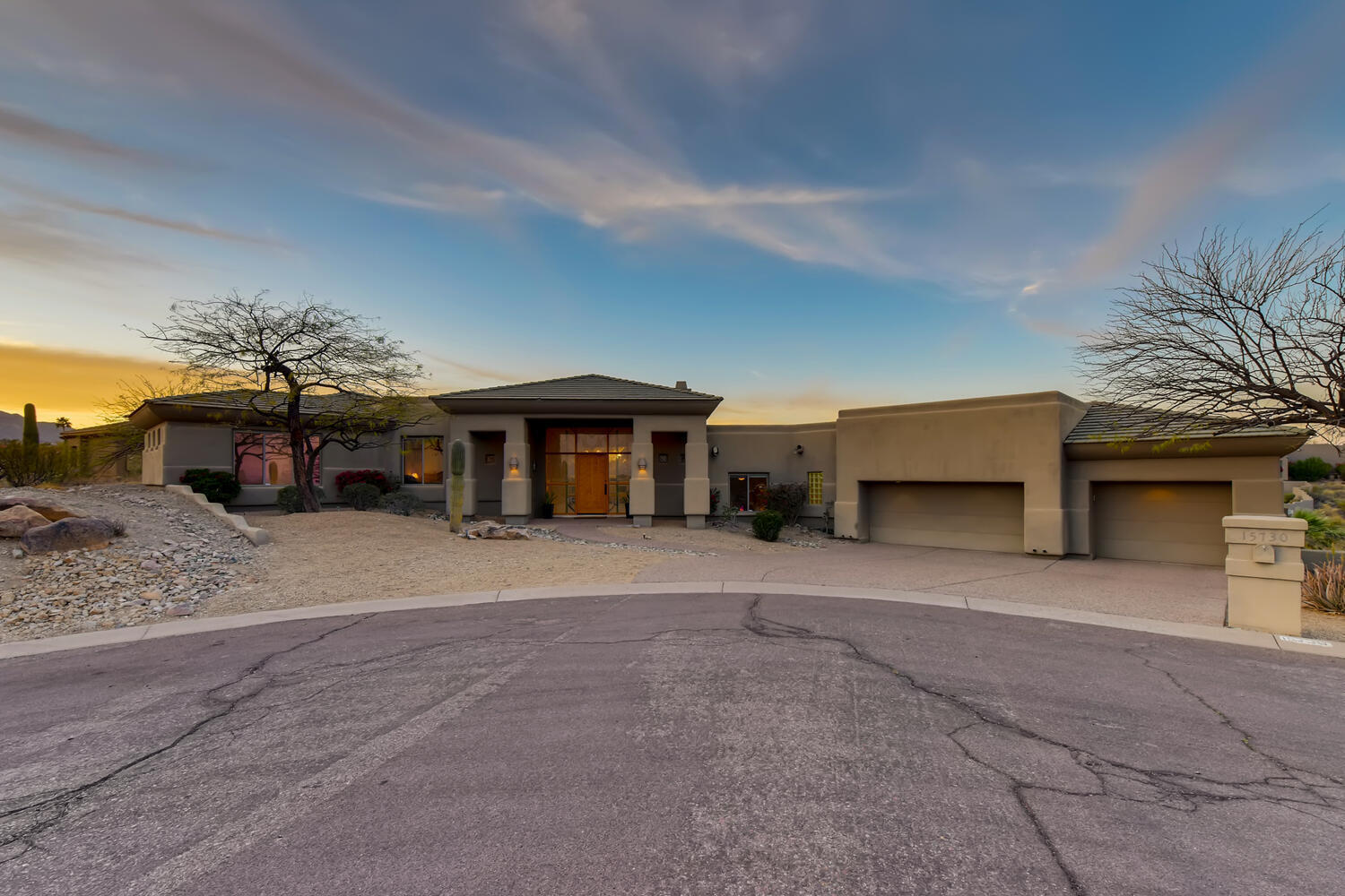 Property Photo: 15730 E Eagle Crest Road AZ 85268