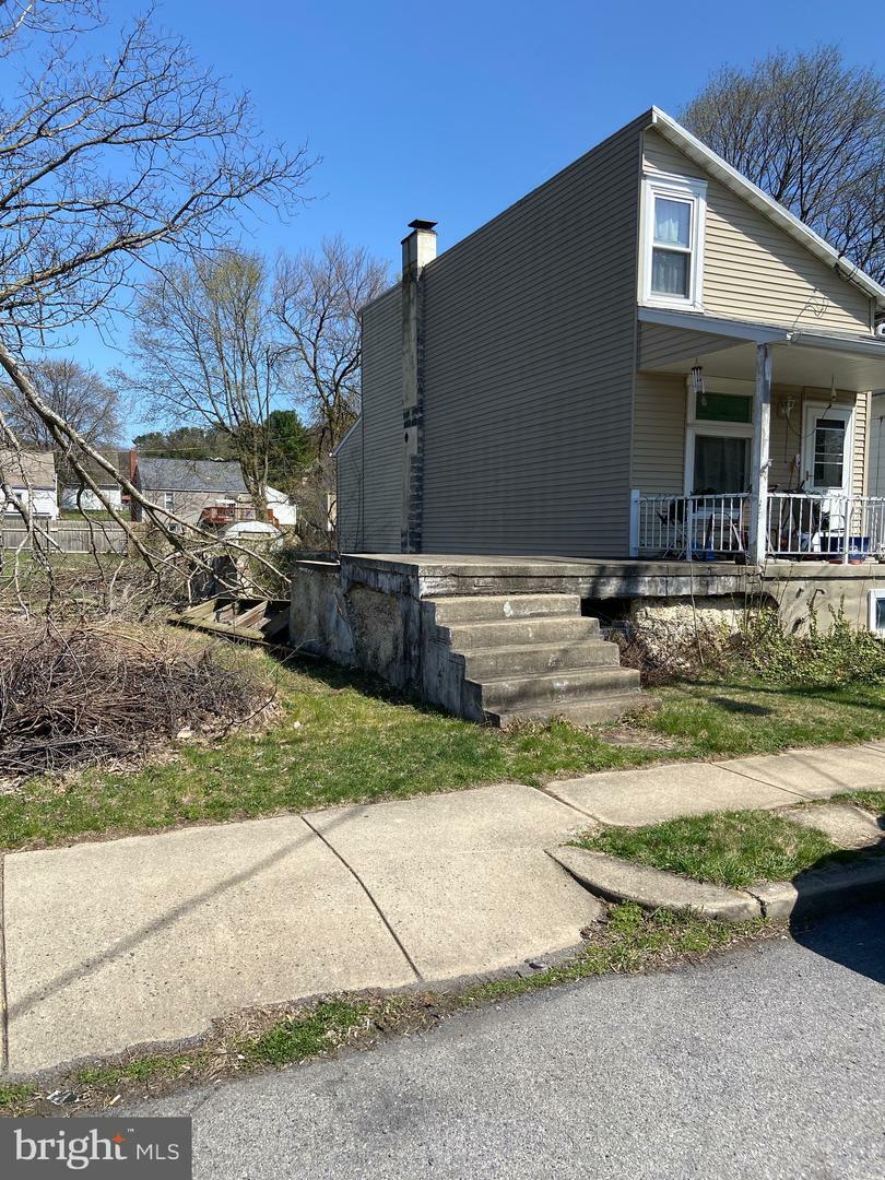 Property Photo:  3313 Marion Street  PA 19605 