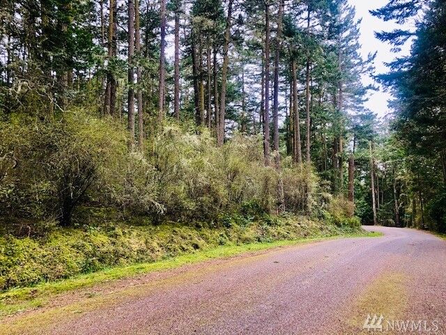 Property Photo: 781 Pavey Blvd WA 98261