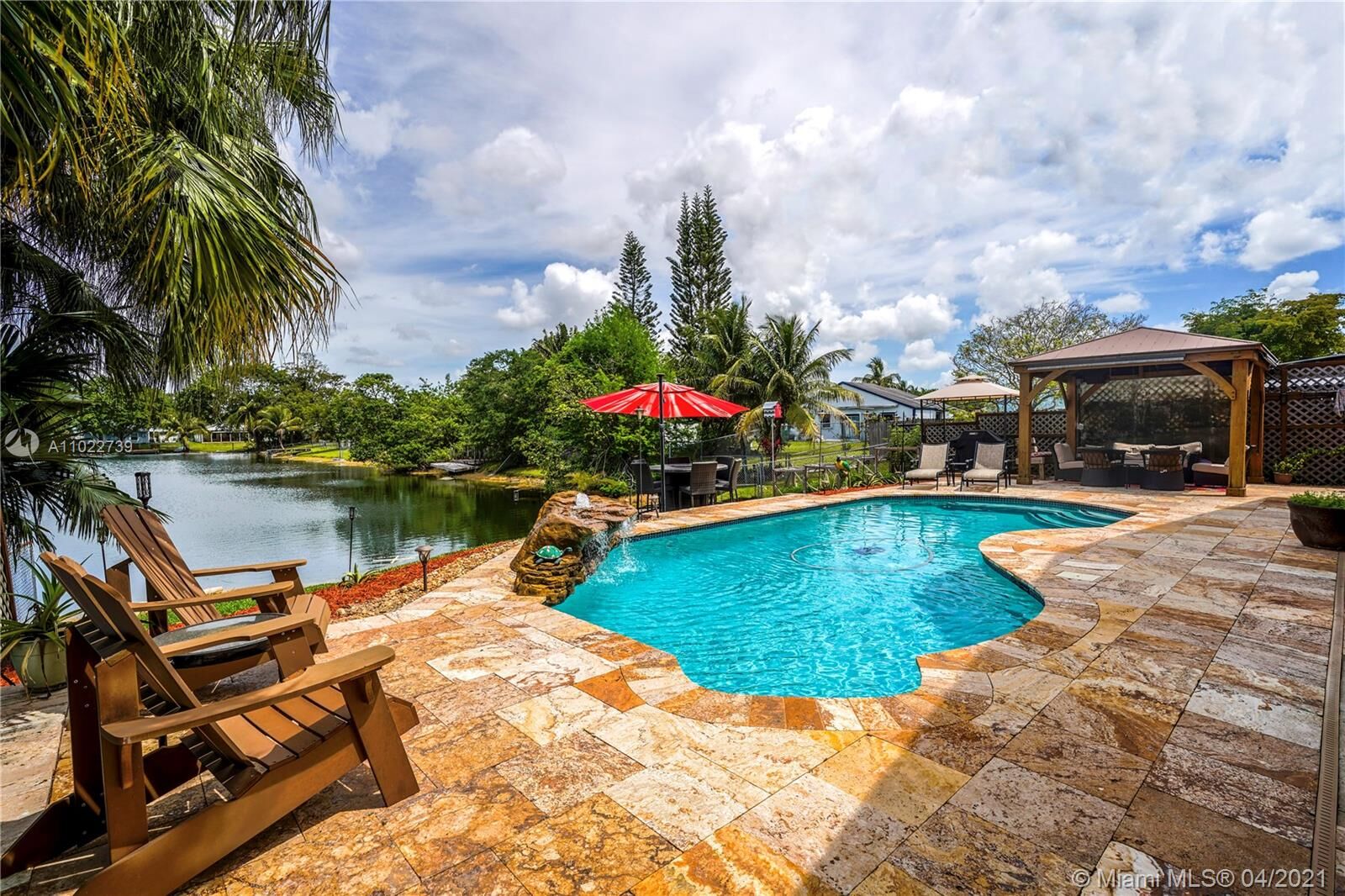 Property Photo: 12811 SW 17th Pl FL 33325