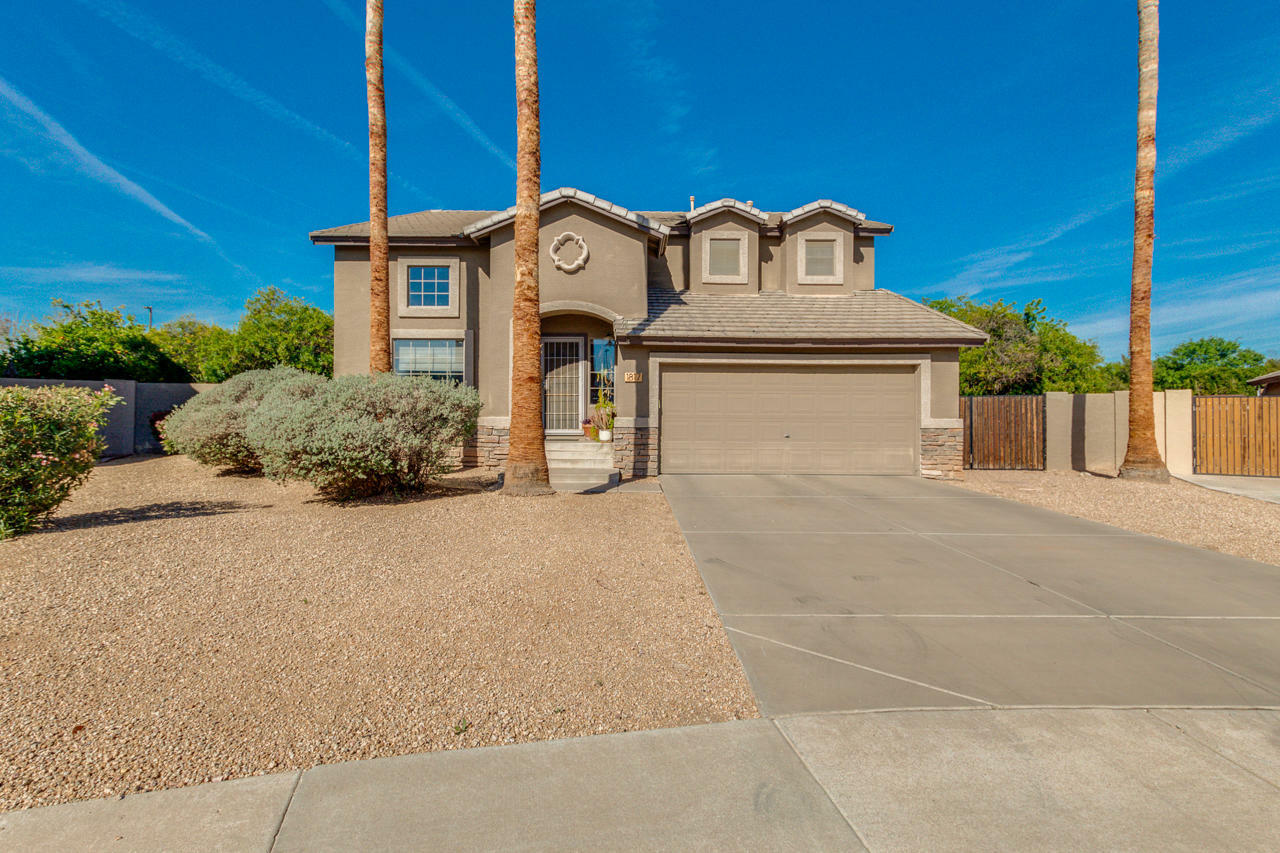 Property Photo:  1817 E Sagebrush Street  AZ 85296 