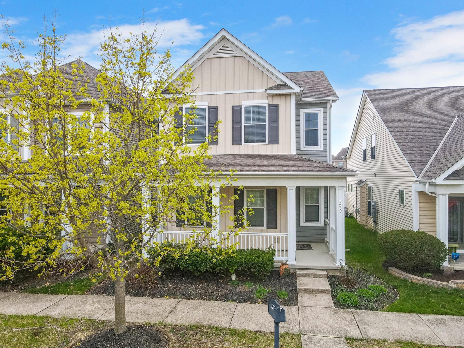 Property Photo:  5629 Cardin Boulevard  OH 43016 