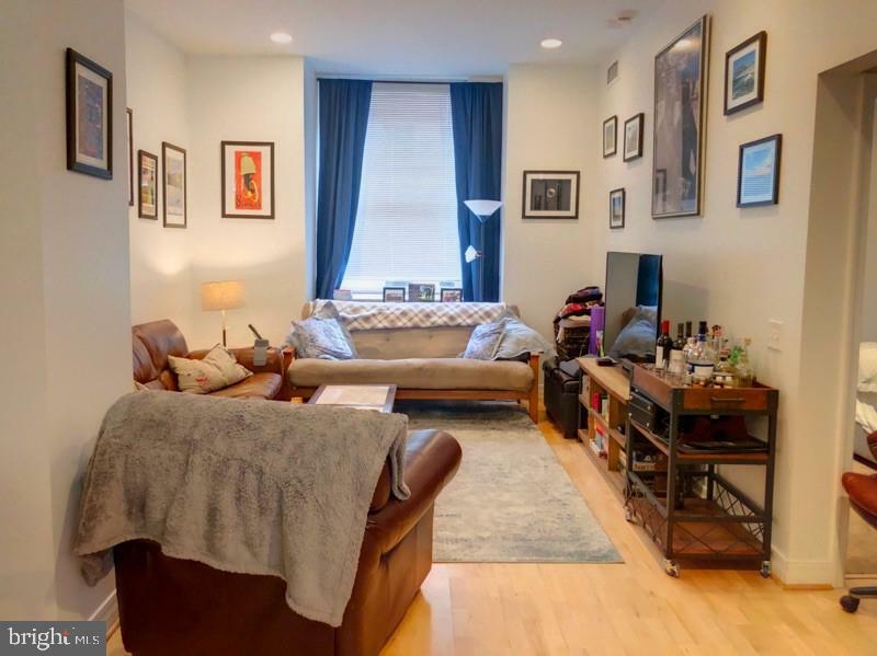 Property Photo:  1600 Arch Street 18 1408  PA 19103 