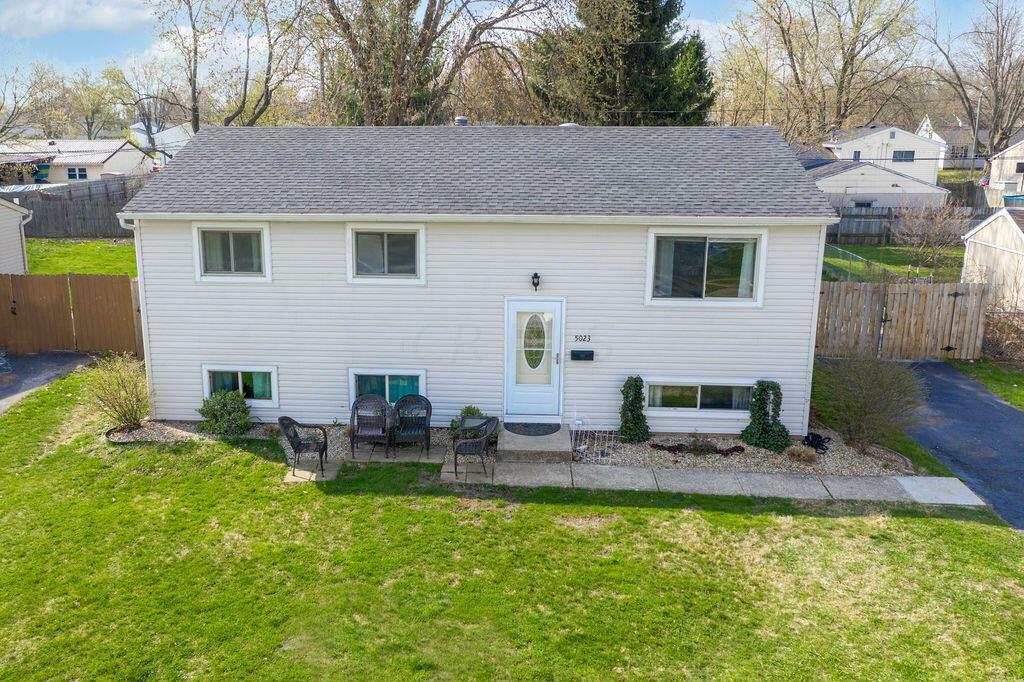 Property Photo: 5023 Albany Drive OH 43232