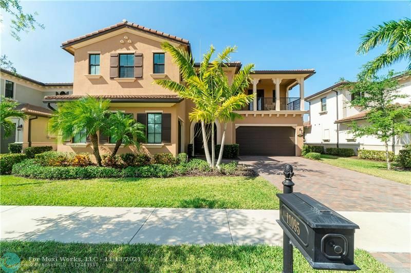 Property Photo:  11095 Watercrest Cir E  FL 33076 