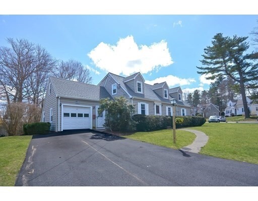 Property Photo: 181 School St MA 02090