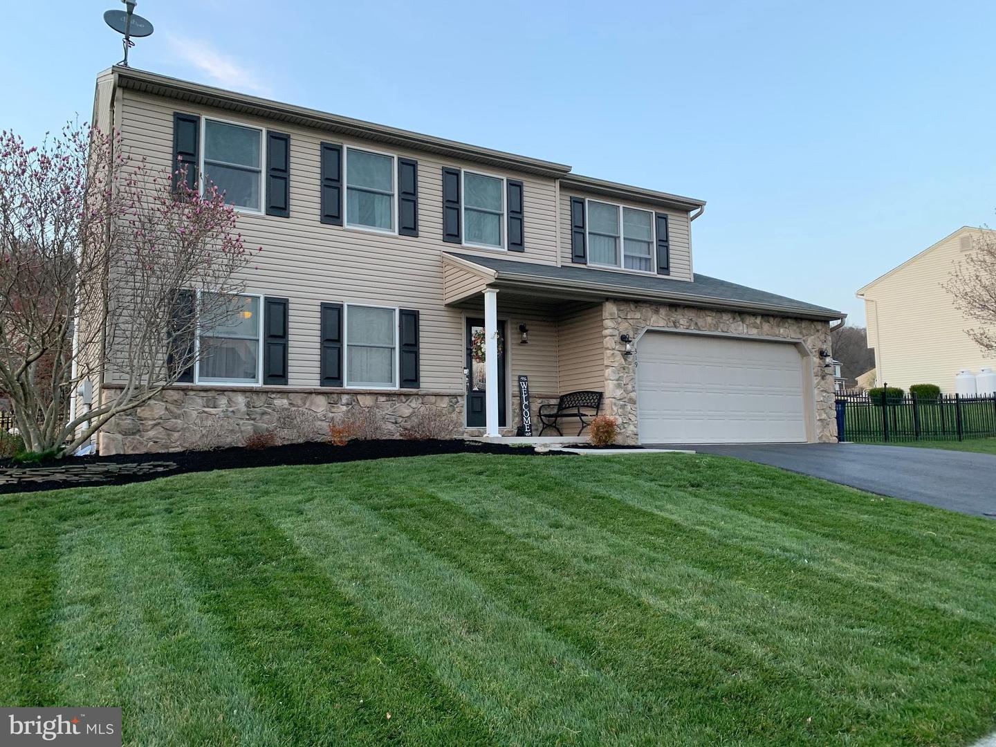 Property Photo: 319 Braddock Drive PA 17319