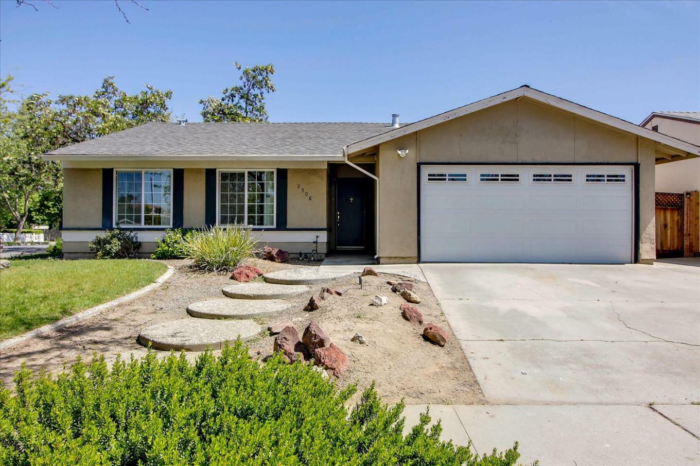 Property Photo:  2908 Sunburst Drive  CA 95111 