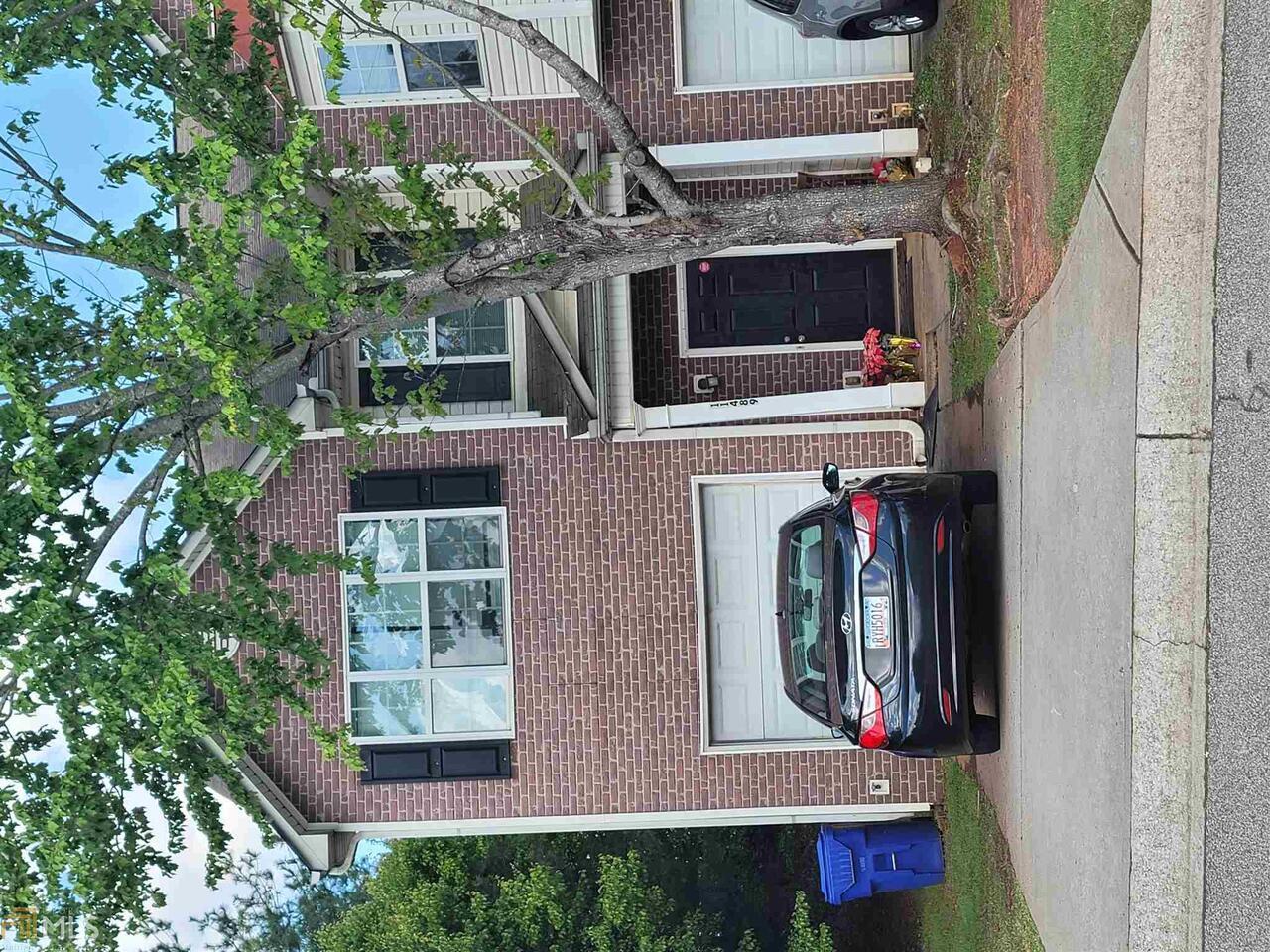 Property Photo: 11489 South Glen Street GA 30228