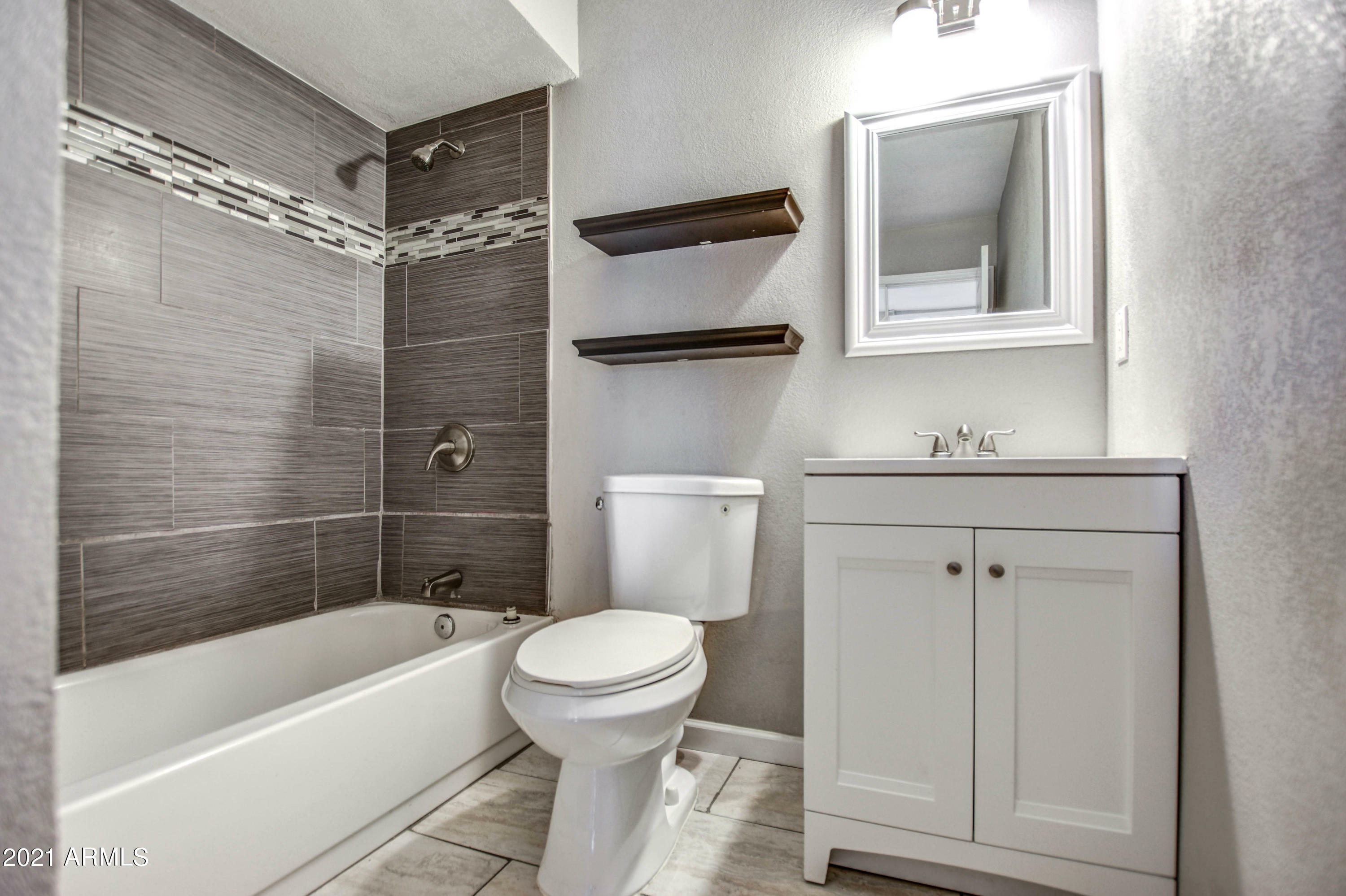 Property Photo: 5142 W Osborn Road AZ 85031
