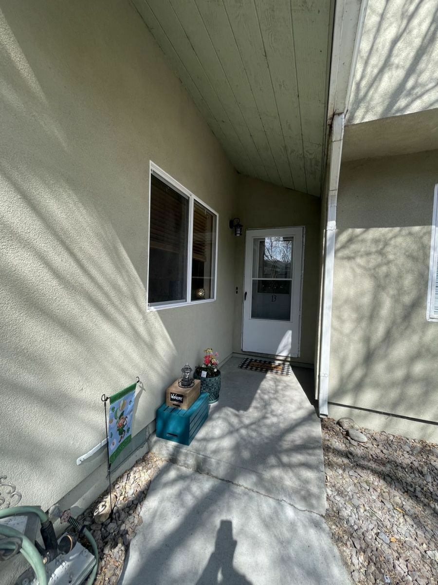 Property Photo:  1625 Clarkson Drive 13  NV 89801 