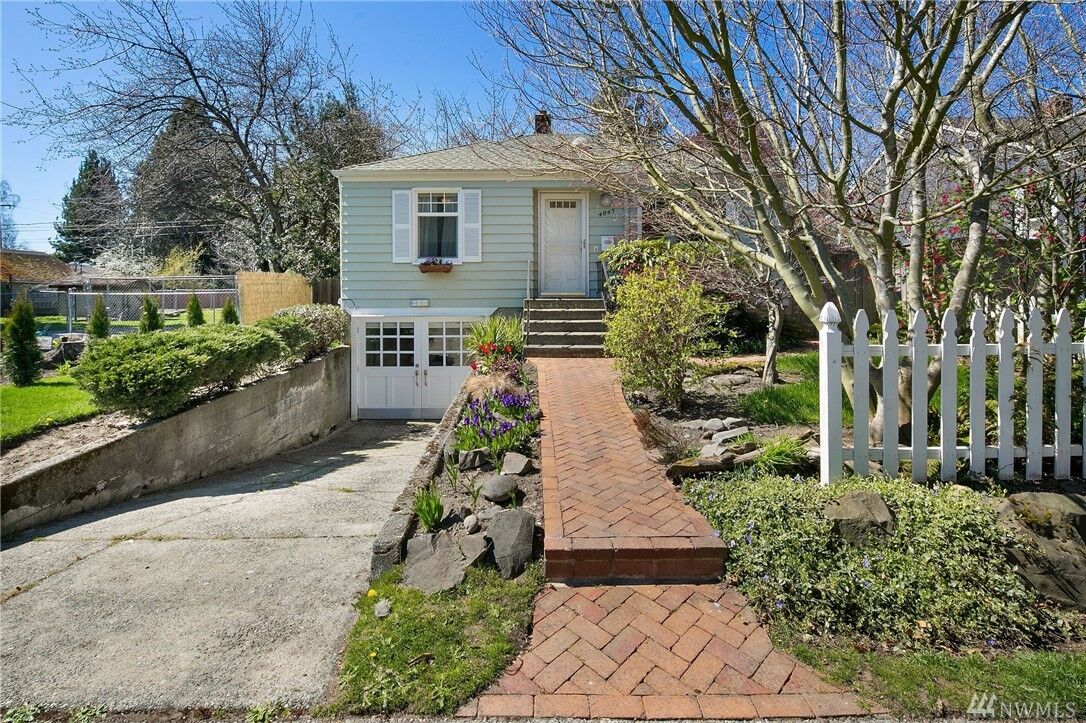 Property Photo: 4843 50th Ave SW WA 98116