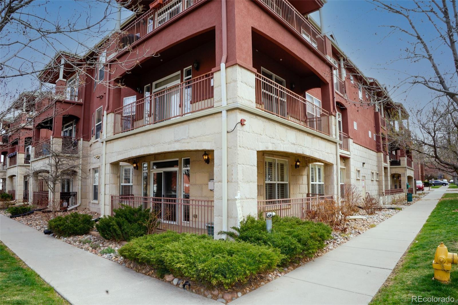 Property Photo: 2100 N Humboldt Street 104 CO 80205