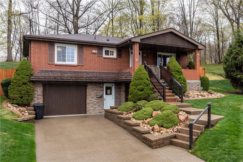 Property Photo:  210 Woodlawn Drive  PA 15085 