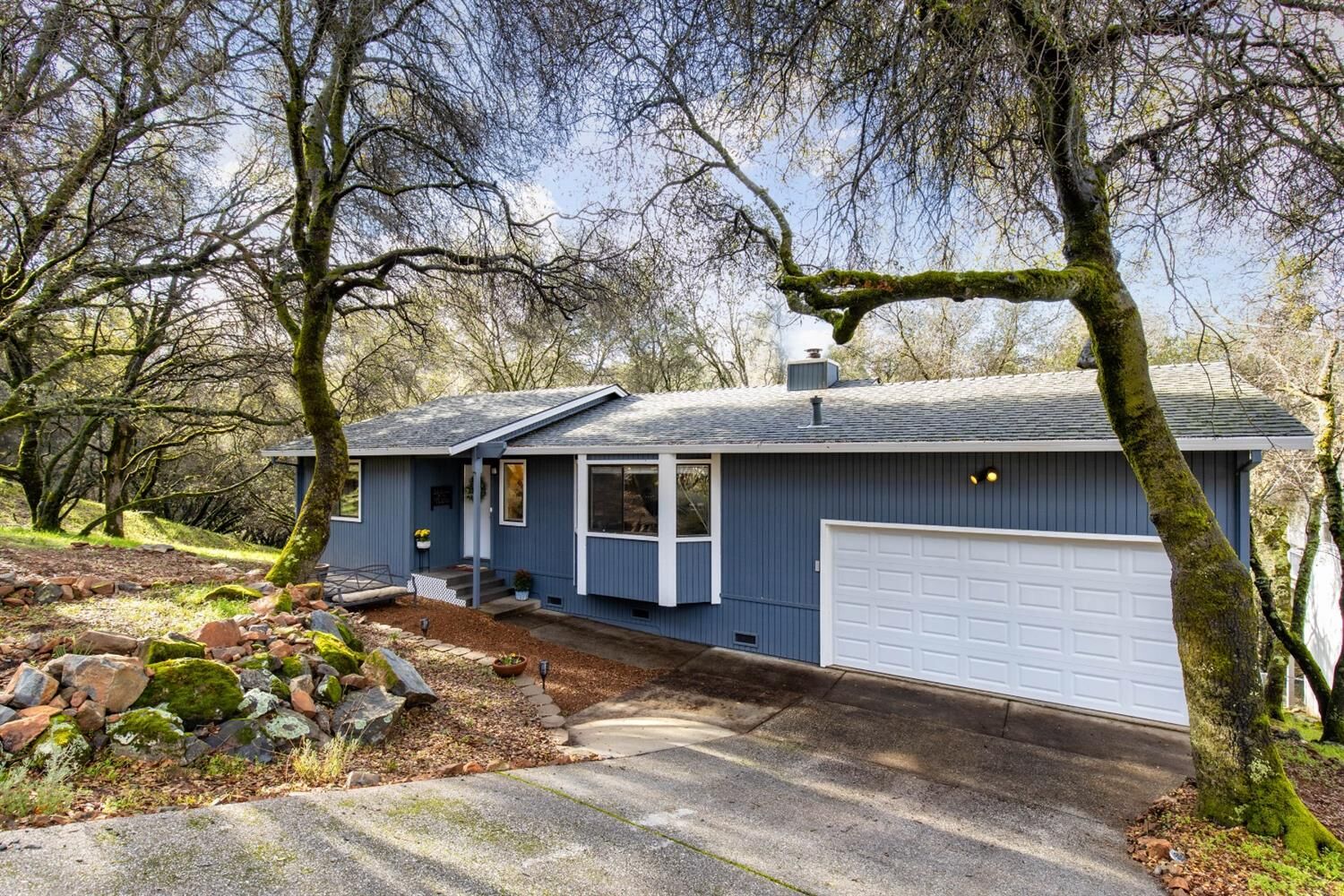 Property Photo:  11534 Buckeye Circle  CA 95946