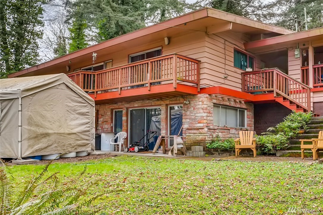 Property Photo:  11415 SE May Creek Park Dr  WA 98056 