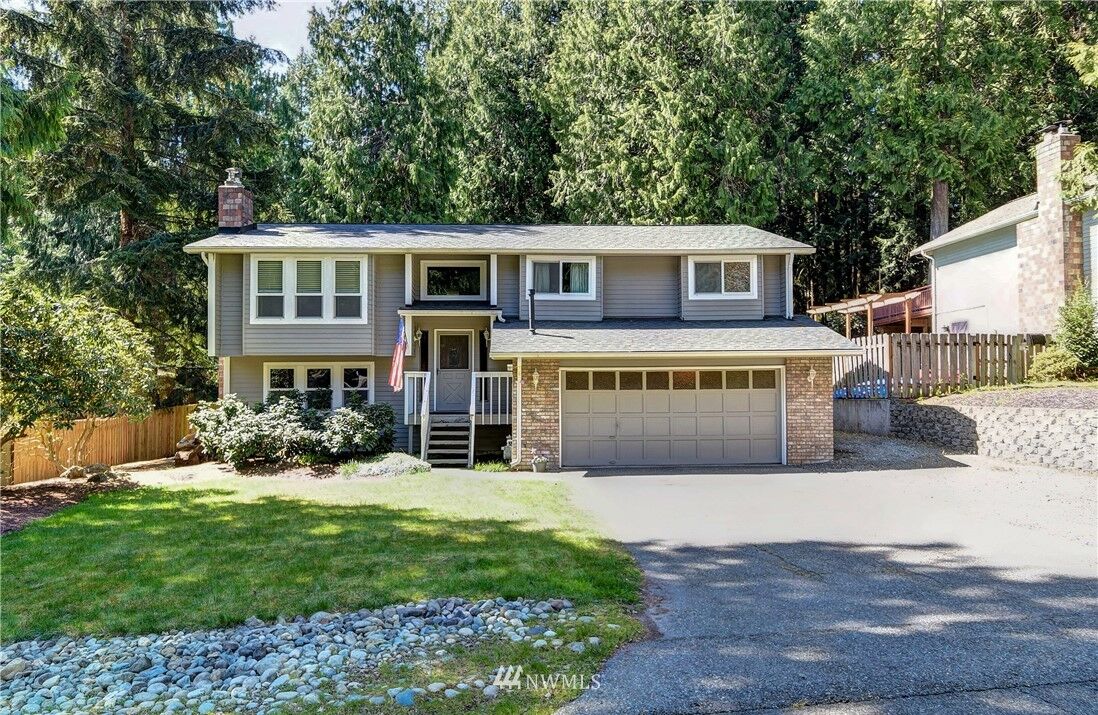 Property Photo: 16301 197th Avenue NE WA 98077